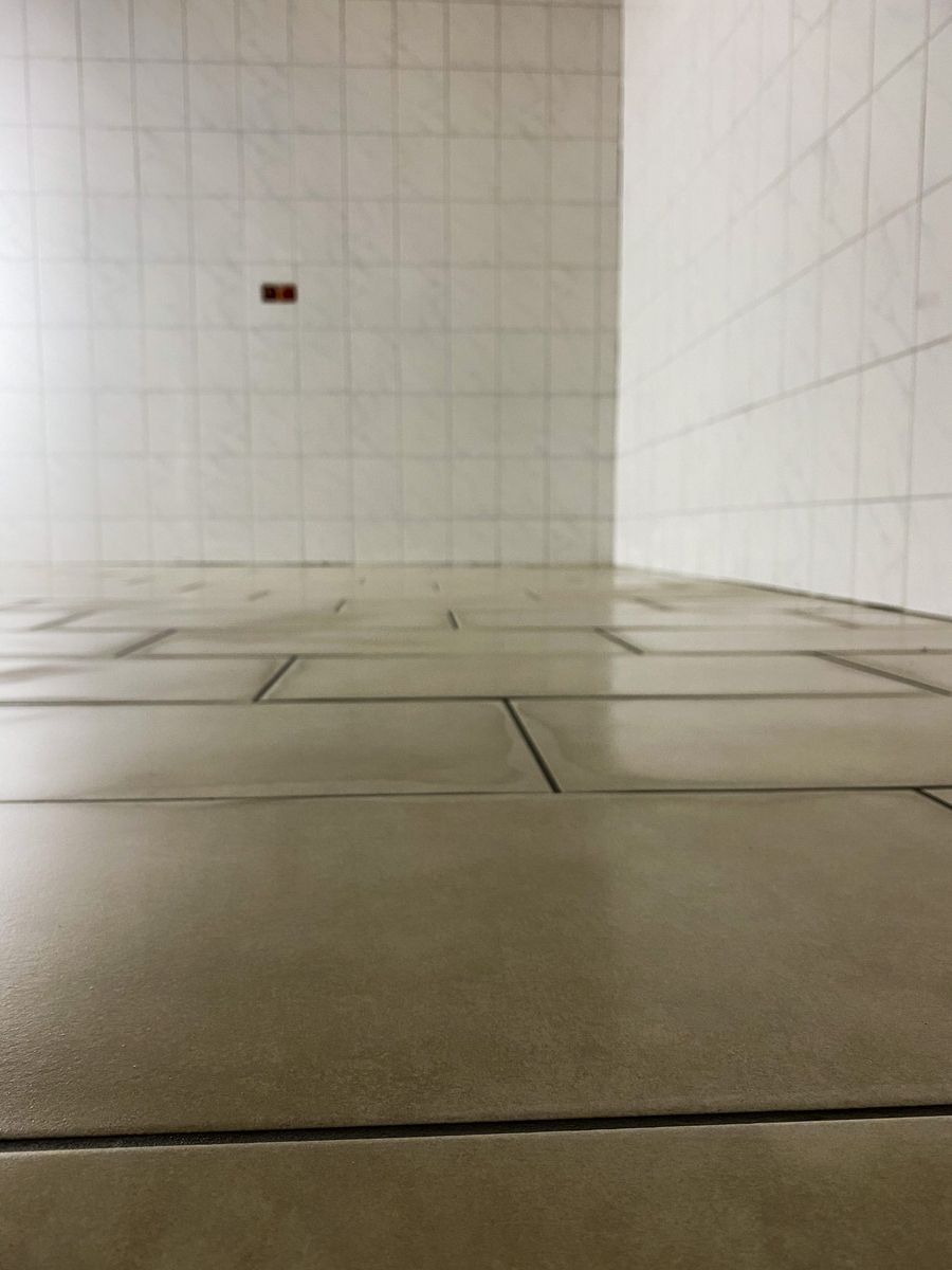 Fliesenverlegearbeiten - Hützemerter SV